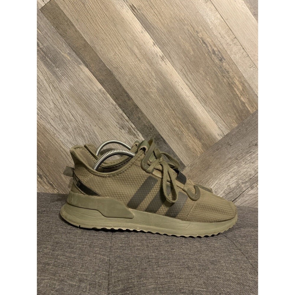 Adidas U Path Run Mens Size 8.5 Olive Green Running Shoes Sneakers EE4466